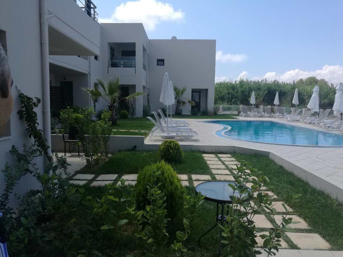 Carisa Maleme Hotel Luaran gambar