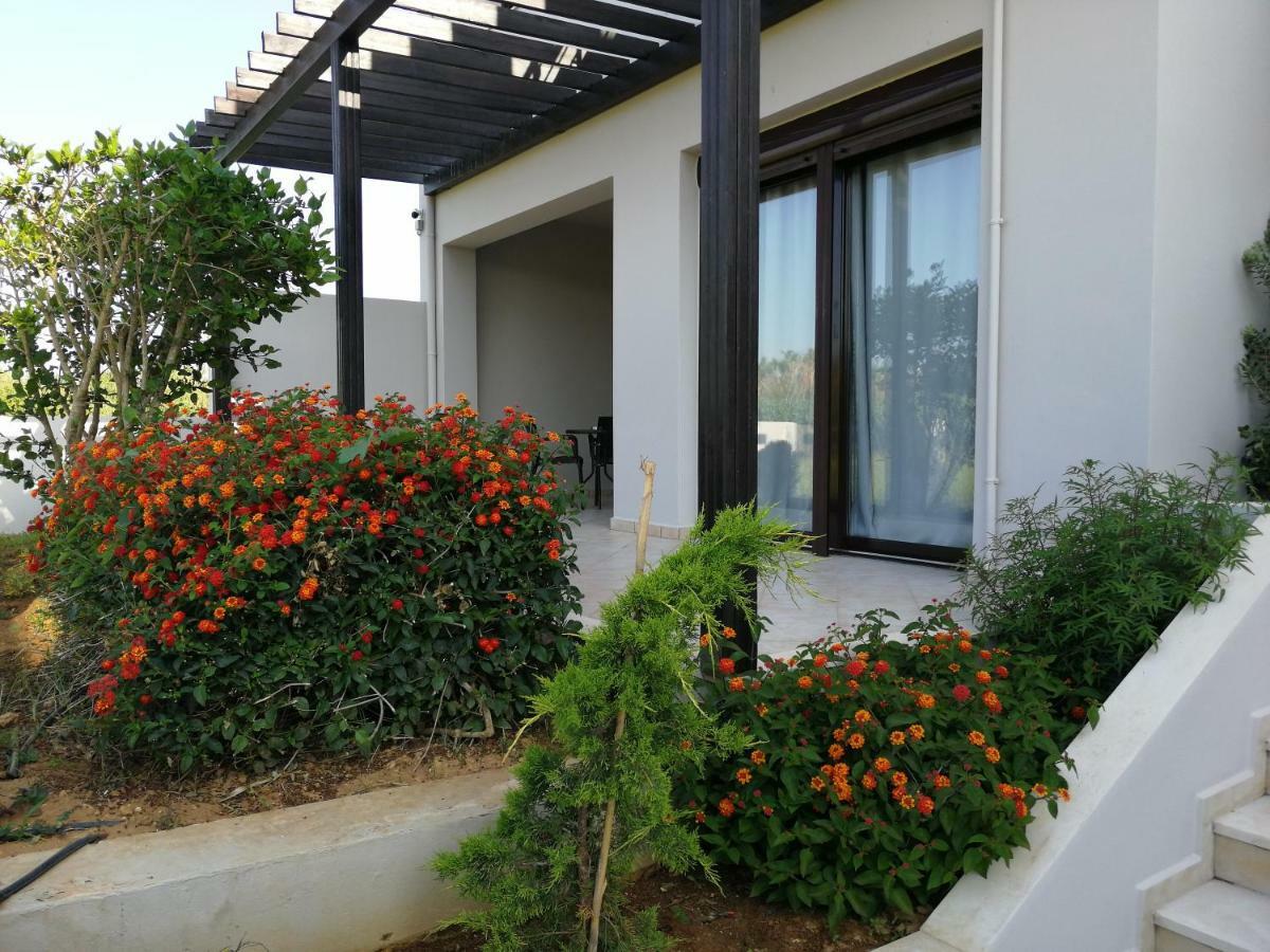 Carisa Maleme Hotel Luaran gambar