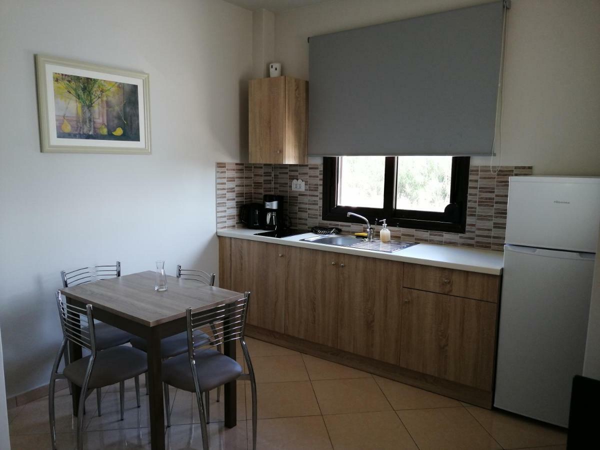 Carisa Maleme Hotel Luaran gambar