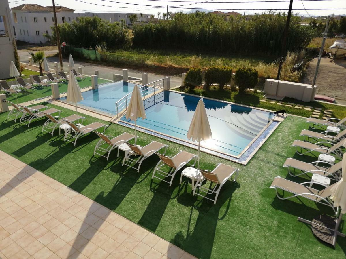 Carisa Maleme Hotel Luaran gambar
