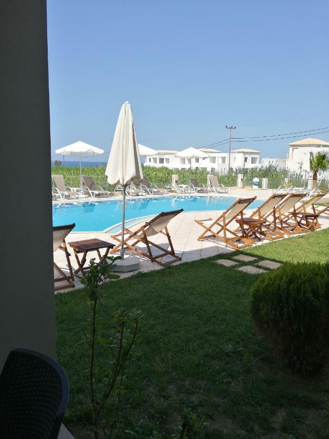 Carisa Maleme Hotel Luaran gambar